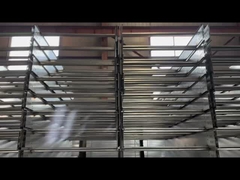 Огнестойкая лестница на стене с серебряным покрытием